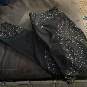 High waisted leggings